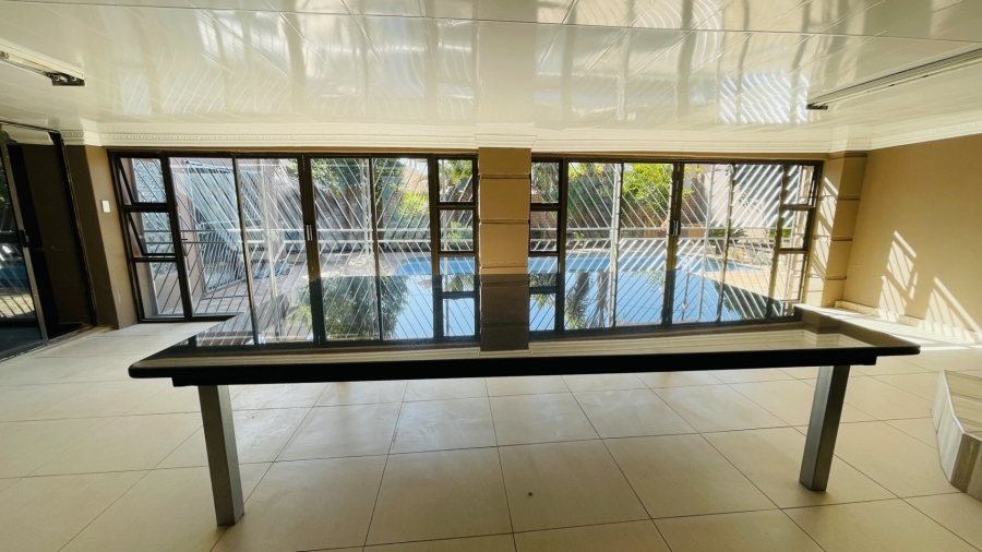 5 Bedroom Property for Sale in Van Der Hoff Park North West